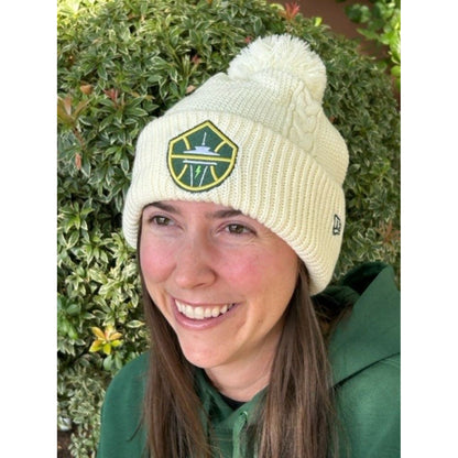 Cable Knit Palm Beanie