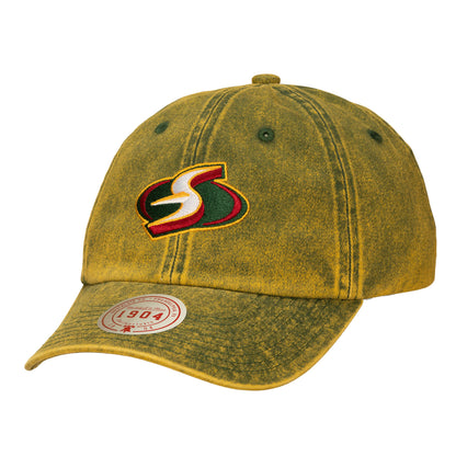 Mitchell and Ness Throwback Legendary Hat